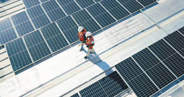 Best Roof Maintenance and Cleaning  in Lakemore, OH